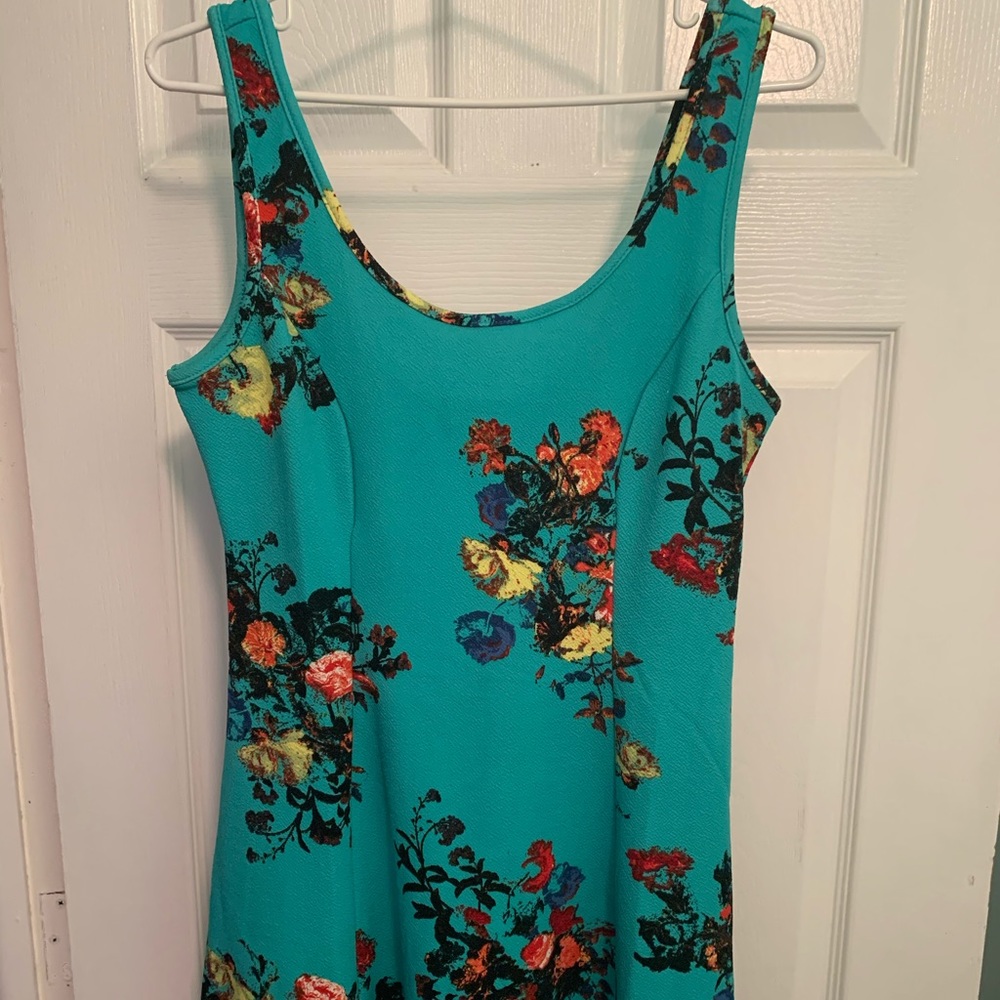 Blue floral print dress